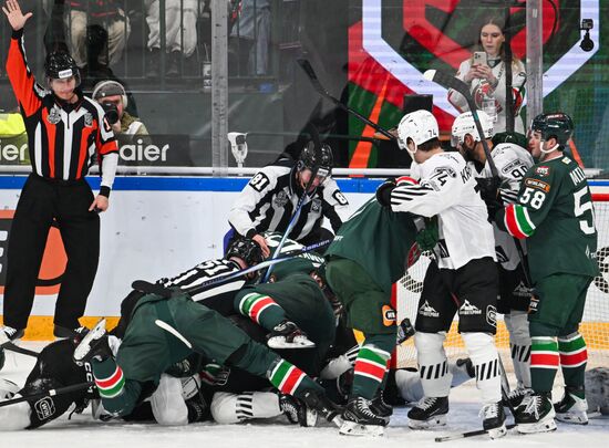 Russia Ice Hockey Kontinental League Ak Bars - Traktor