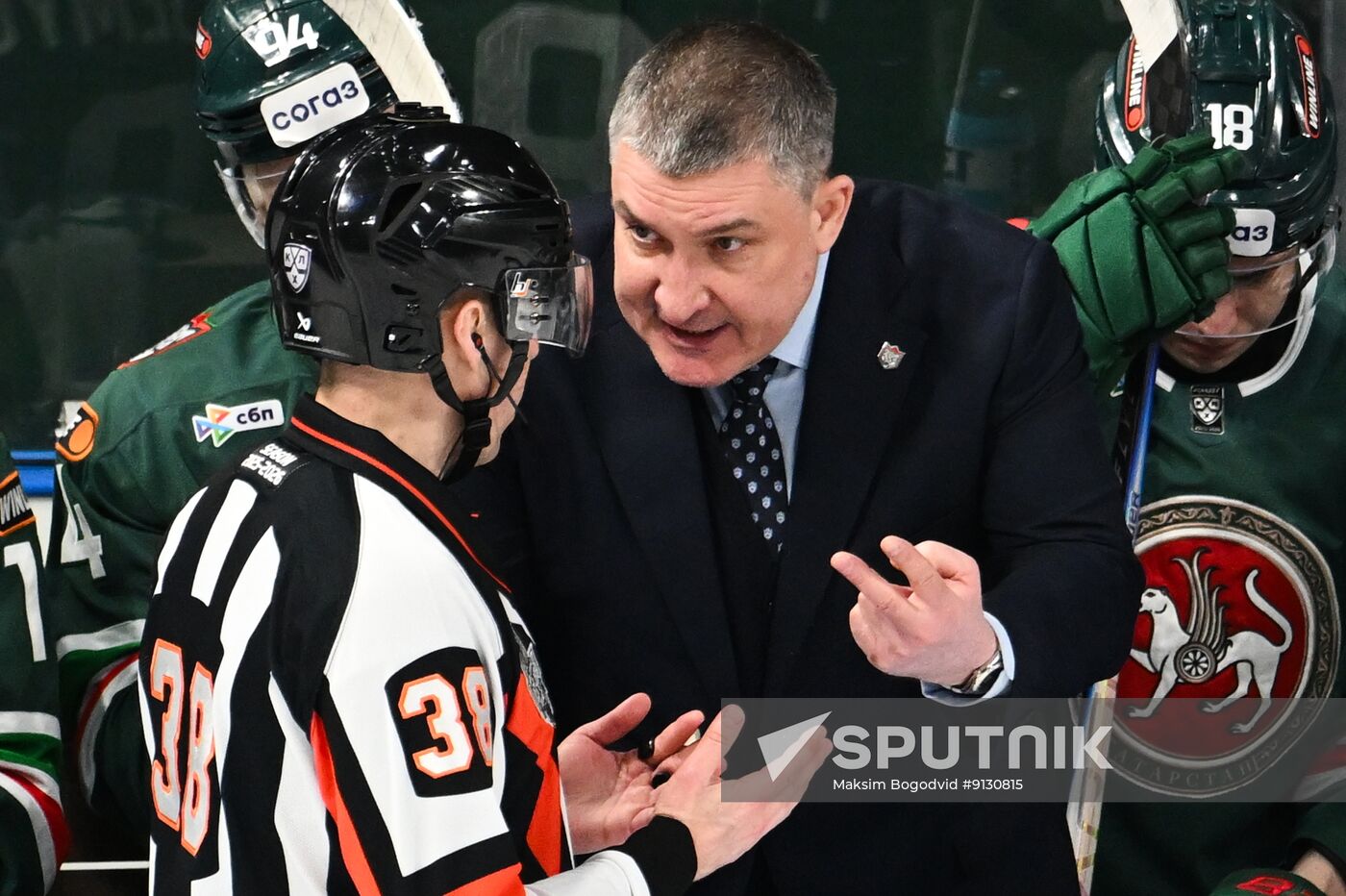 Russia Ice Hockey Kontinental League Ak Bars - Traktor