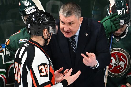 Russia Ice Hockey Kontinental League Ak Bars - Traktor