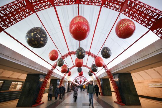 Russia Religion Easter Preparations Metro