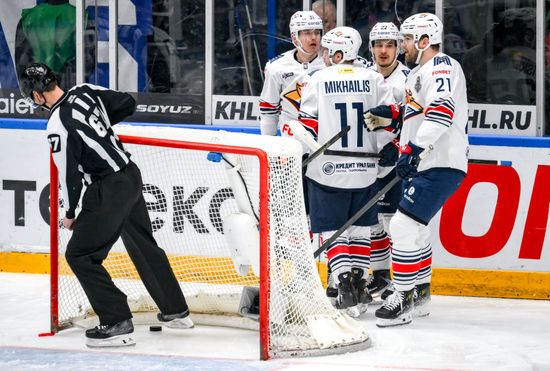 Russia Ice Hockey Kontinental League Torpedo - Metallurg