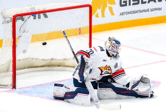 Russia Ice Hockey Kontinental League Torpedo - Metallurg