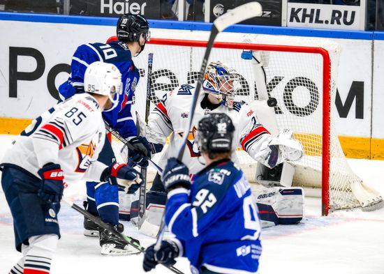 Russia Ice Hockey Kontinental League Torpedo - Metallurg