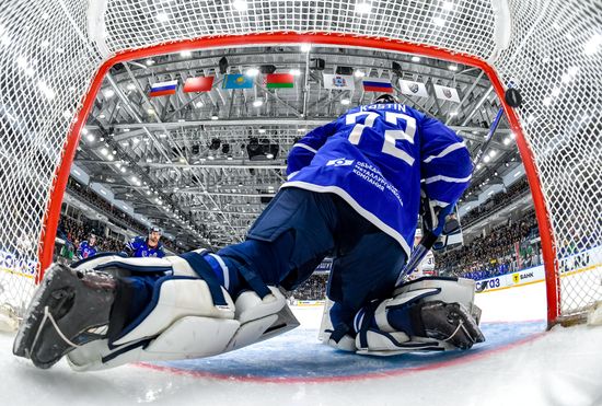 Russia Ice Hockey Kontinental League Torpedo - Metallurg