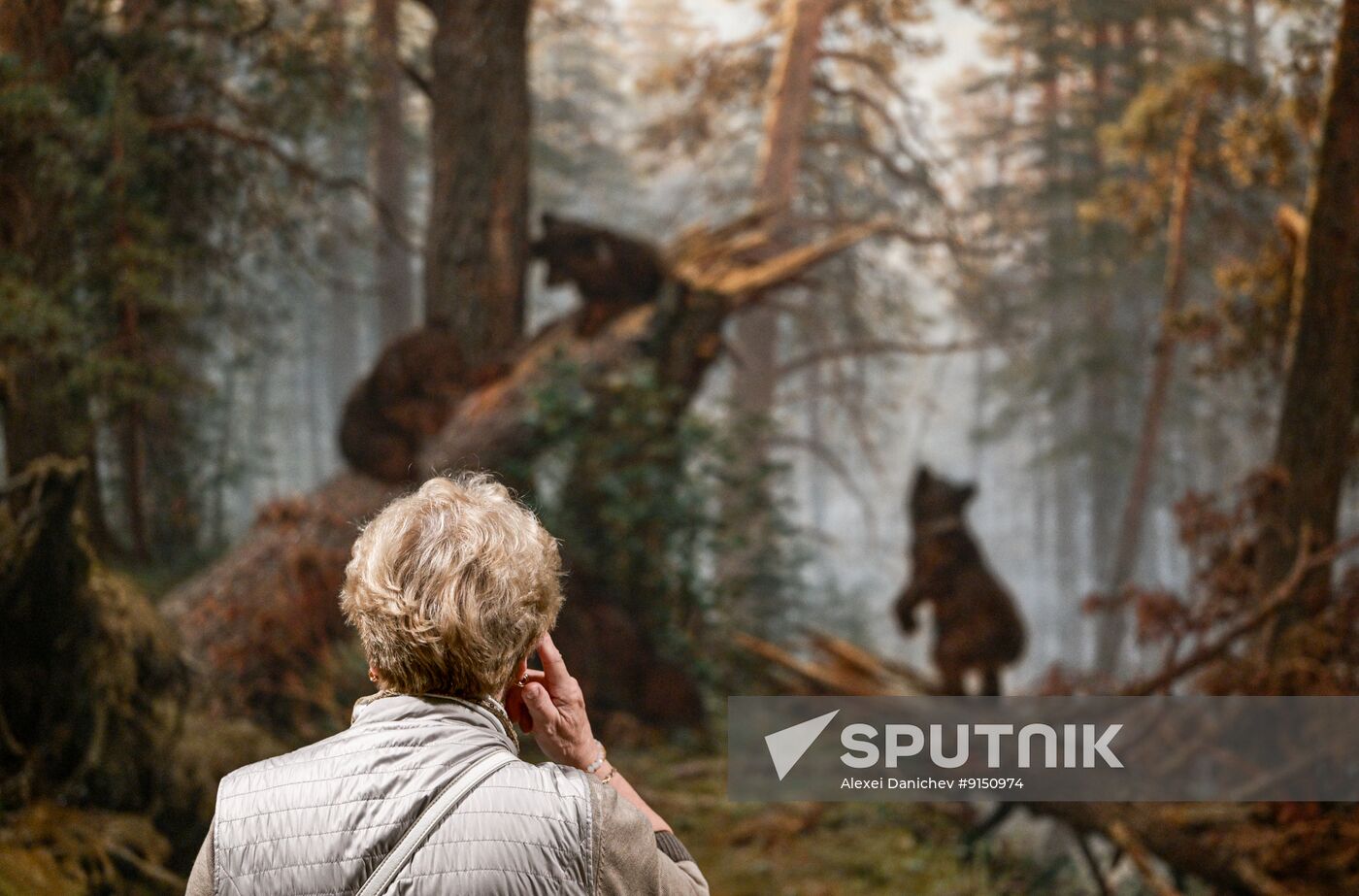 Russia Art Shishkin Exhibition