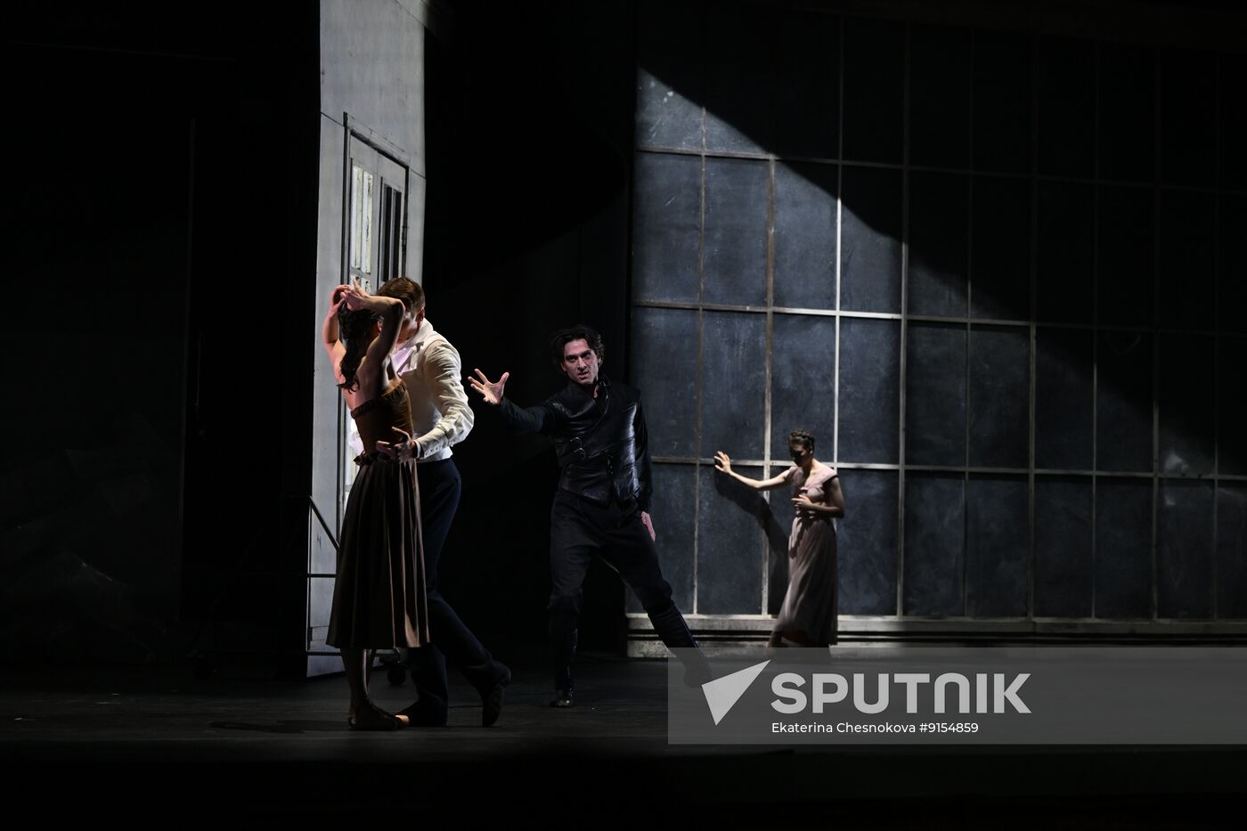 Russia Theatre Wuthering Heights