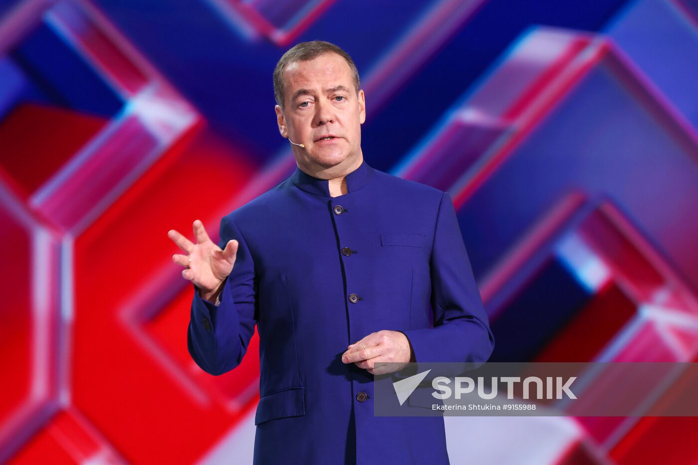Russia Medvedev Znaniye Educational Marathon