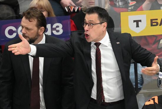 Russia Ice Hockey Kontinental League Avangard - Lokomotiv