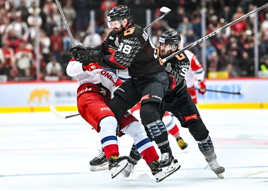 Russia Ice Hockey Kontinental League Avangard - Lokomotiv