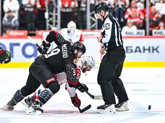 Russia Ice Hockey Kontinental League Avangard - Lokomotiv