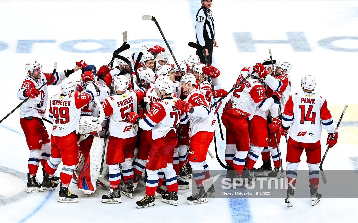 Russia Ice Hockey Kontinental League Avangard - Lokomotiv