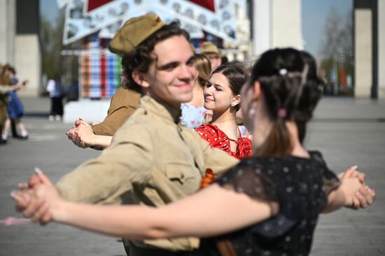 Russia WWII Victory Waltz Campaign