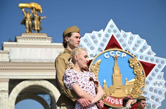 Russia WWII Victory Waltz Campaign