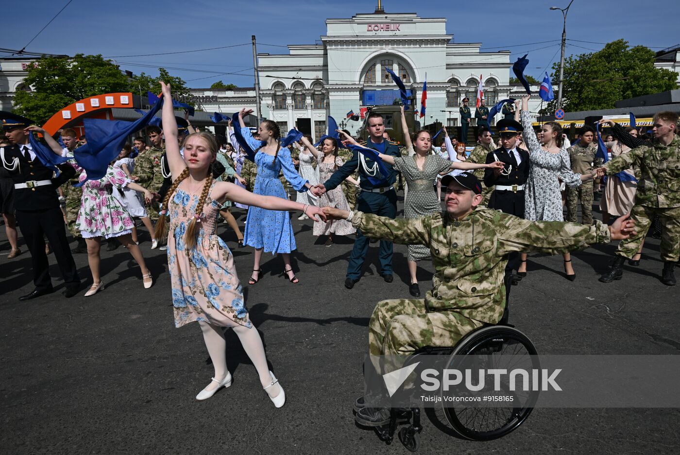 Russia WWII Victory Waltz Campaign