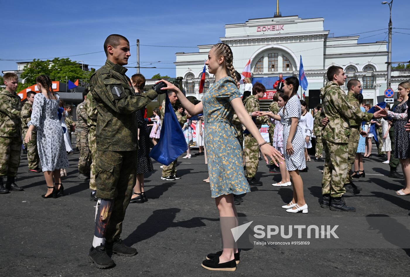 Russia WWII Victory Waltz Campaign