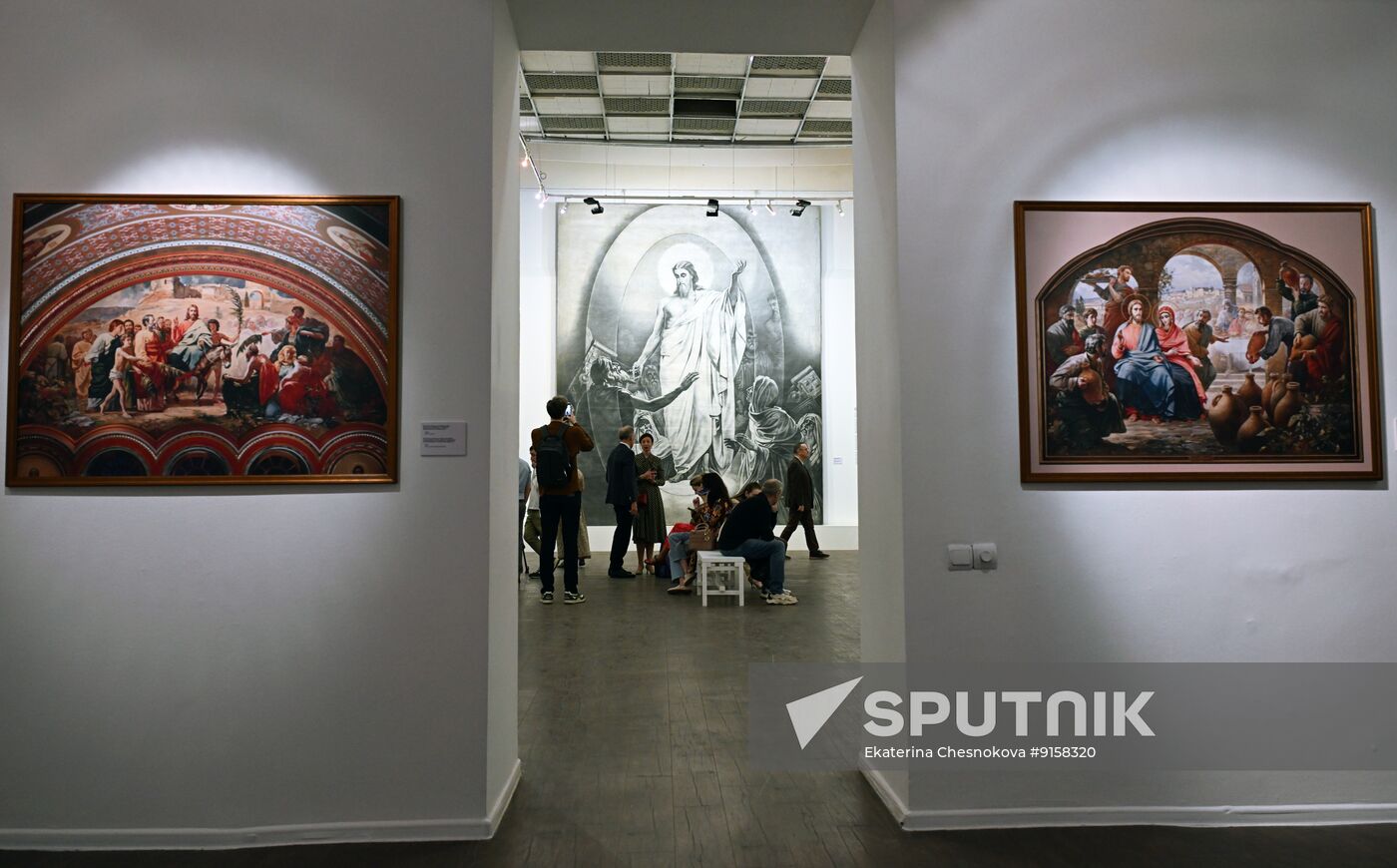 Russia Art Nesterenko Exhibition