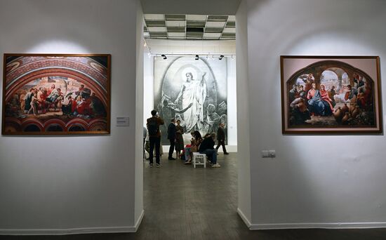 Russia Art Nesterenko Exhibition