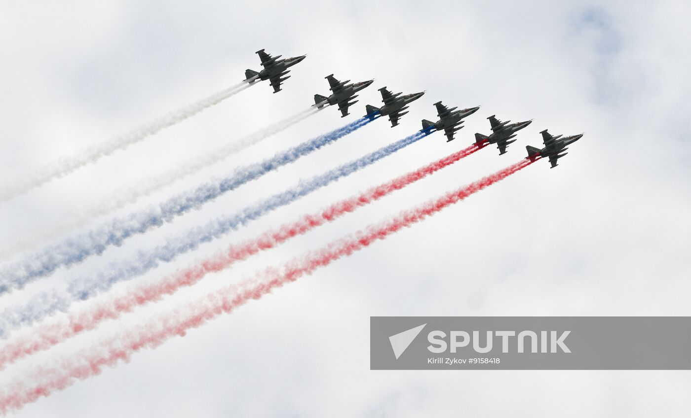 Russia WWII Victory Parade Aerial Rehearsal