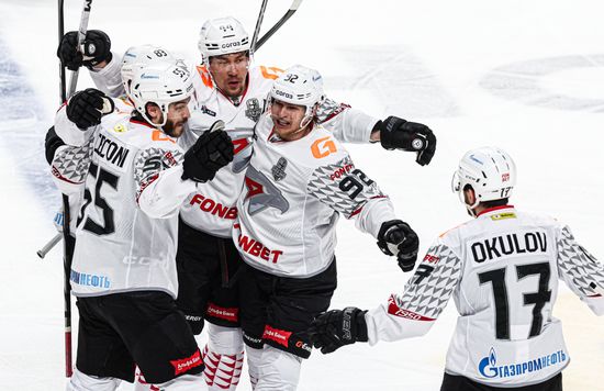 Russia Ice Hockey Kontinental League Lokomotiv - Avangard