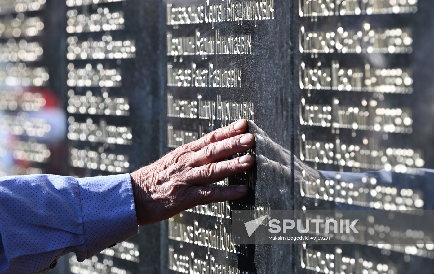 Russia Ukraine Military Operation Monument