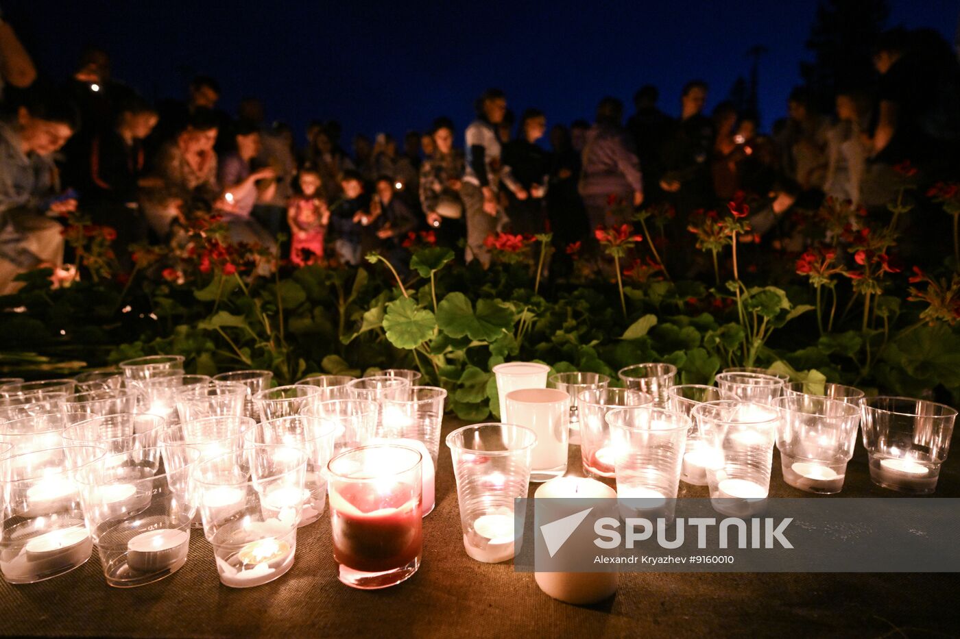 Russia WWII Memory Candle Campaign
