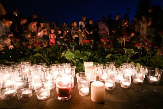 Russia WWII Memory Candle Campaign