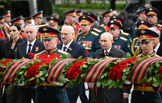 Russia WWII Victory Day Wreath Laying