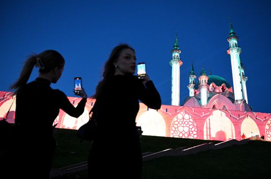 KAZANFORUM 2026. Zen light mapping show projected onto Kazan Kremlin walls