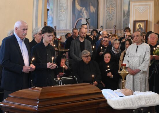 Russia TV Host Molchanov Death