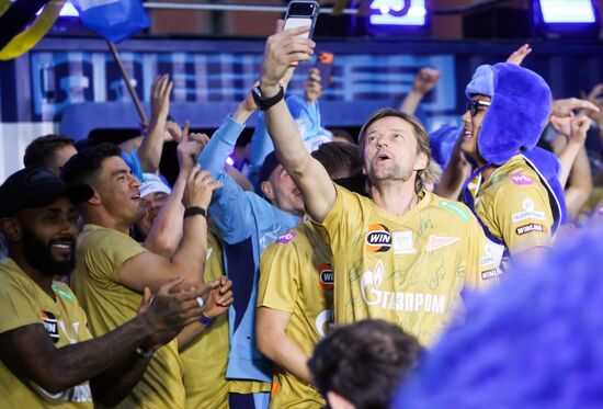 Russia Soccer Premier-League Zenit Honoring