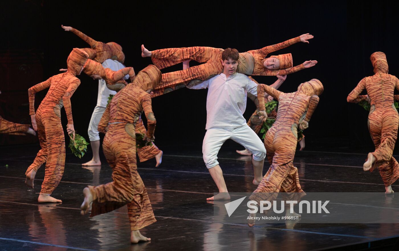Russia Entertainment Liepa Show