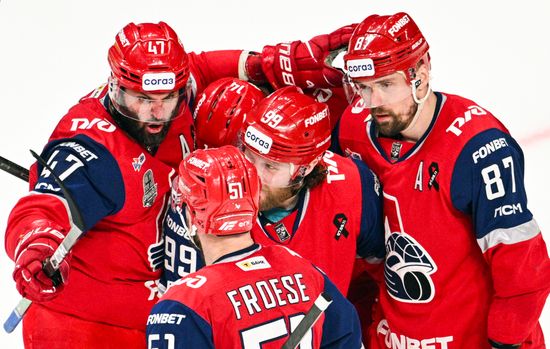 Russia Ice Hockey Kontinental League Lokomotiv - Ak Bars