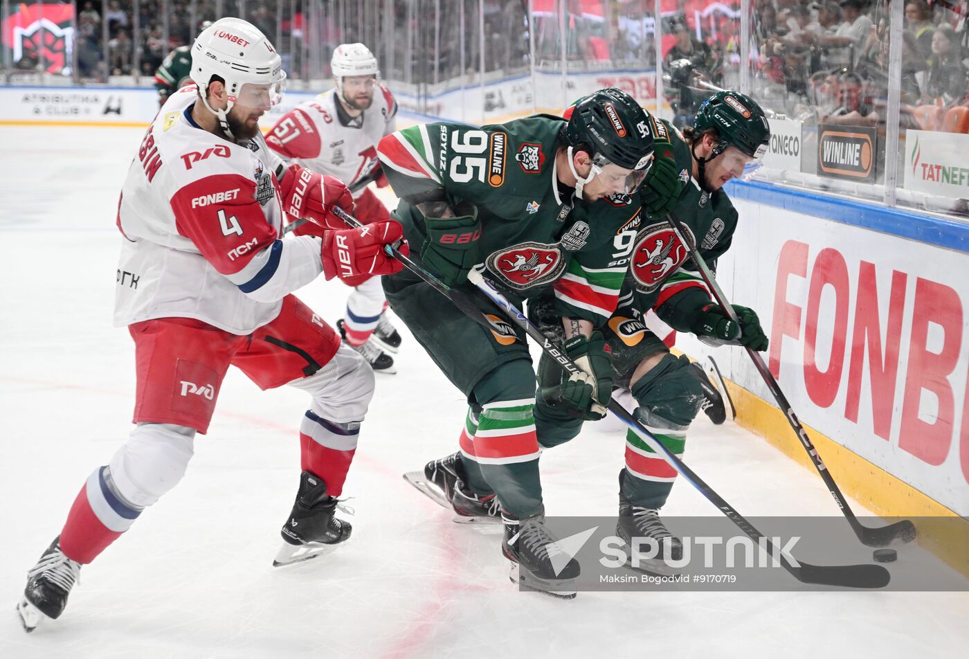 Russia Ice Hockey Kontinental League Ak Bars - Lokomotiv