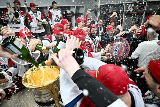 Russia Ice Hockey Kontinental League Ak Bars - Lokomotiv