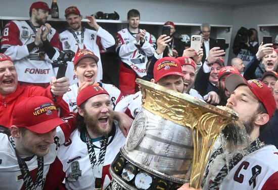 Russia Ice Hockey Kontinental League Ak Bars - Lokomotiv
