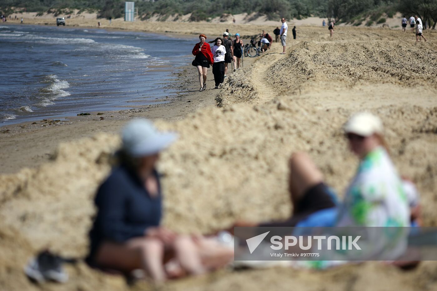 Russia Tourist Season Preparations