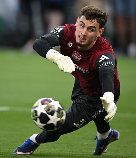 Hungary Soccer Champions League Arsenal Training