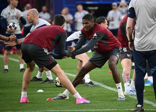 Hungary Soccer Champions League Arsenal Training