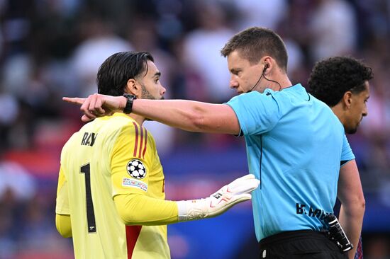 Hungary Soccer Champions League PSG - Arsenal