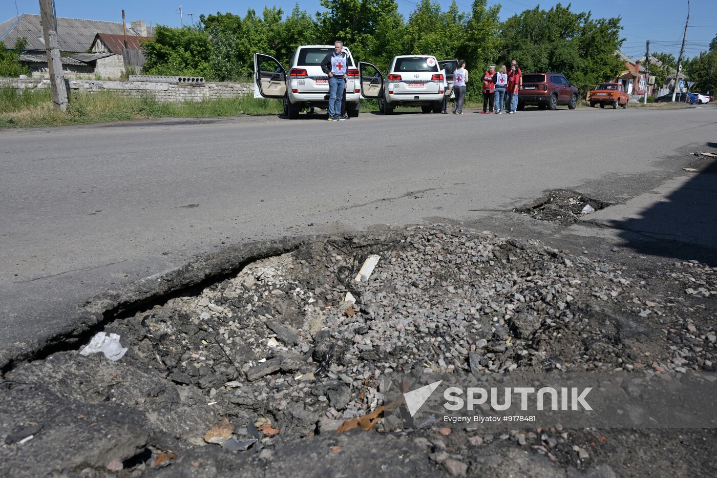 Russia Ukraine LPR Drone Attack Red Cross