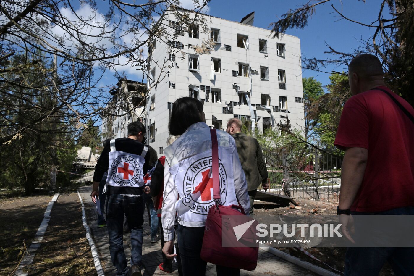 Russia Ukraine LPR Drone Attack Red Cross