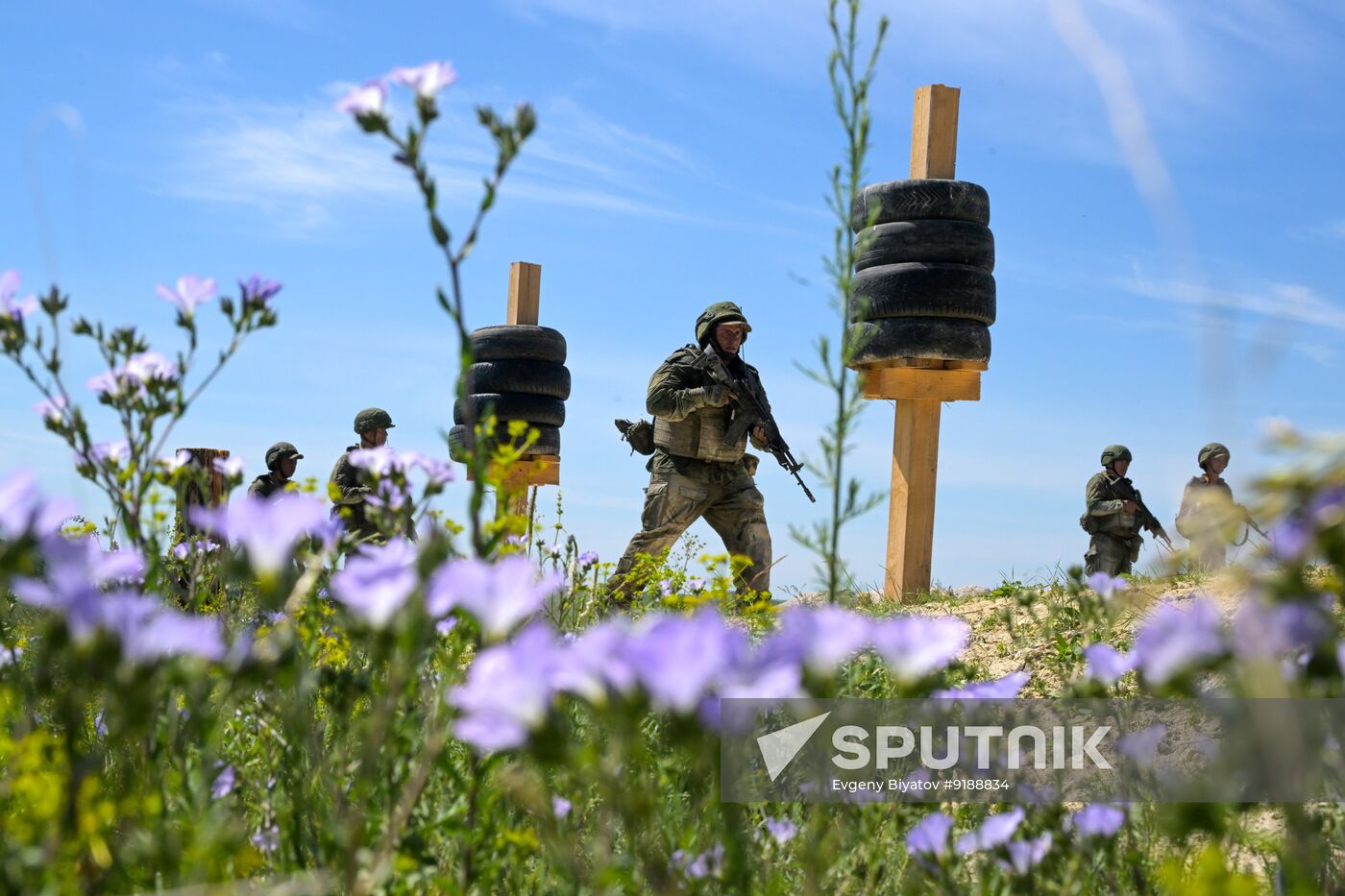 Russia Ukraine Military Operation Assault Units
