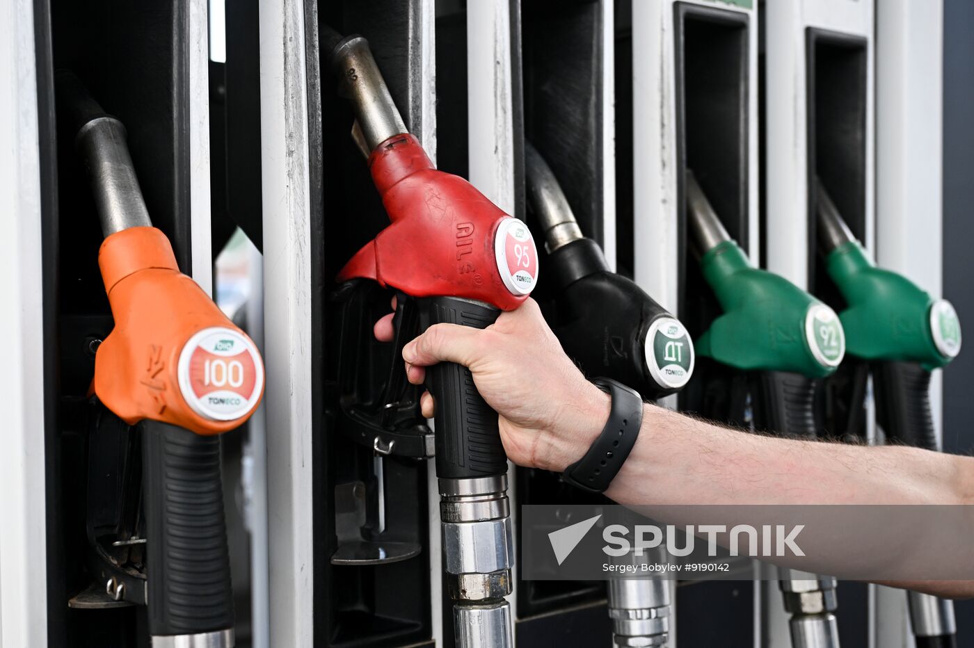 Russia Tatneft Fuel Restrictions