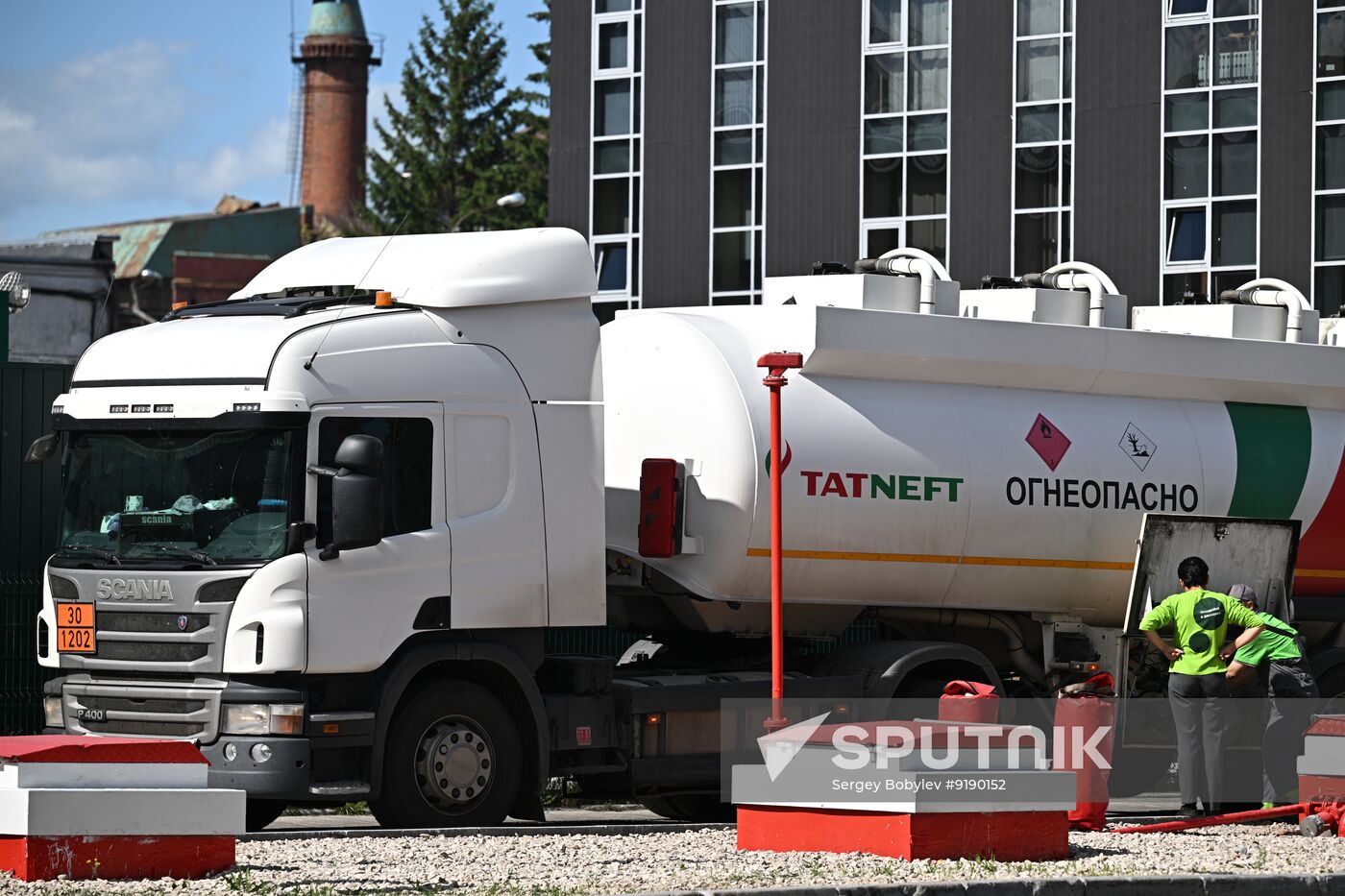 Russia Tatneft Fuel Restrictions