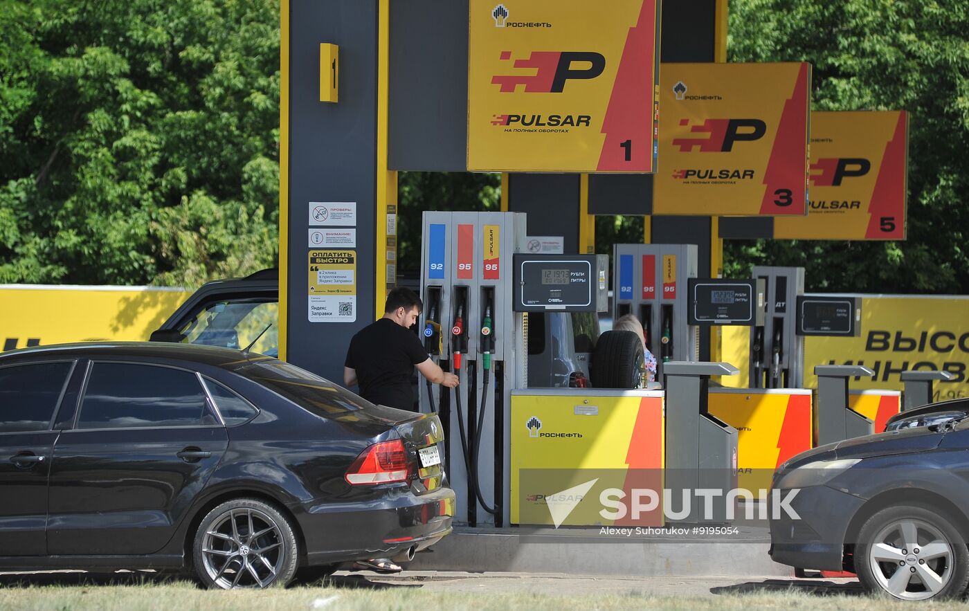 Russia Regions Gasoline Shortages