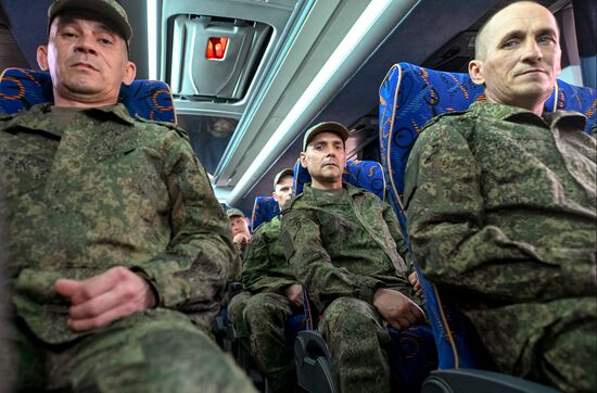 Russia Ukraine Military Operation POWs Exchange