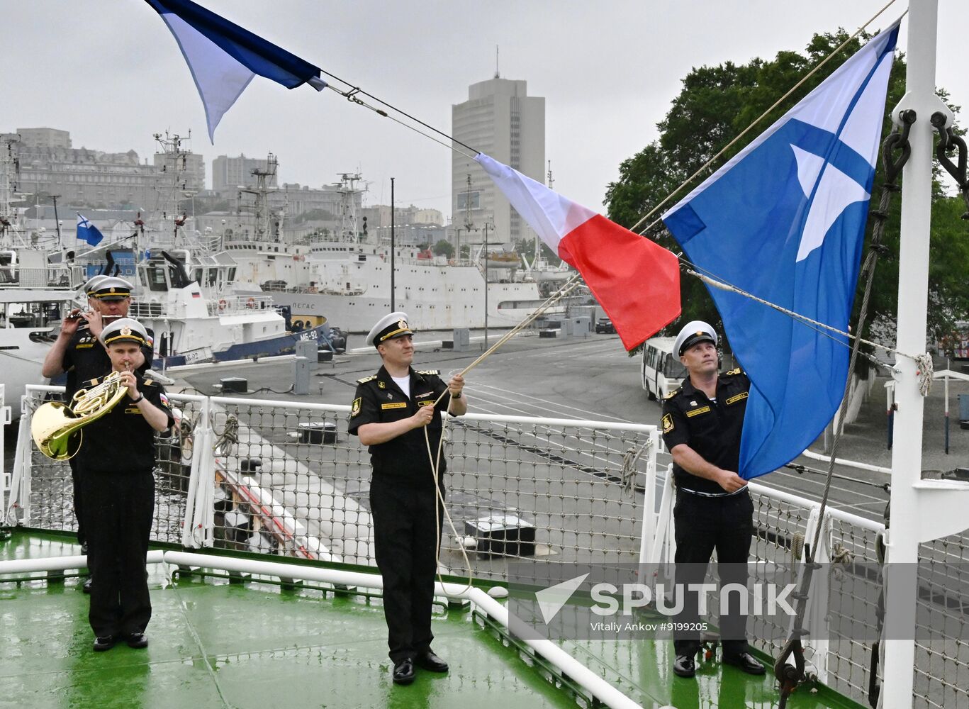 Russia Navy Seagoing Tug