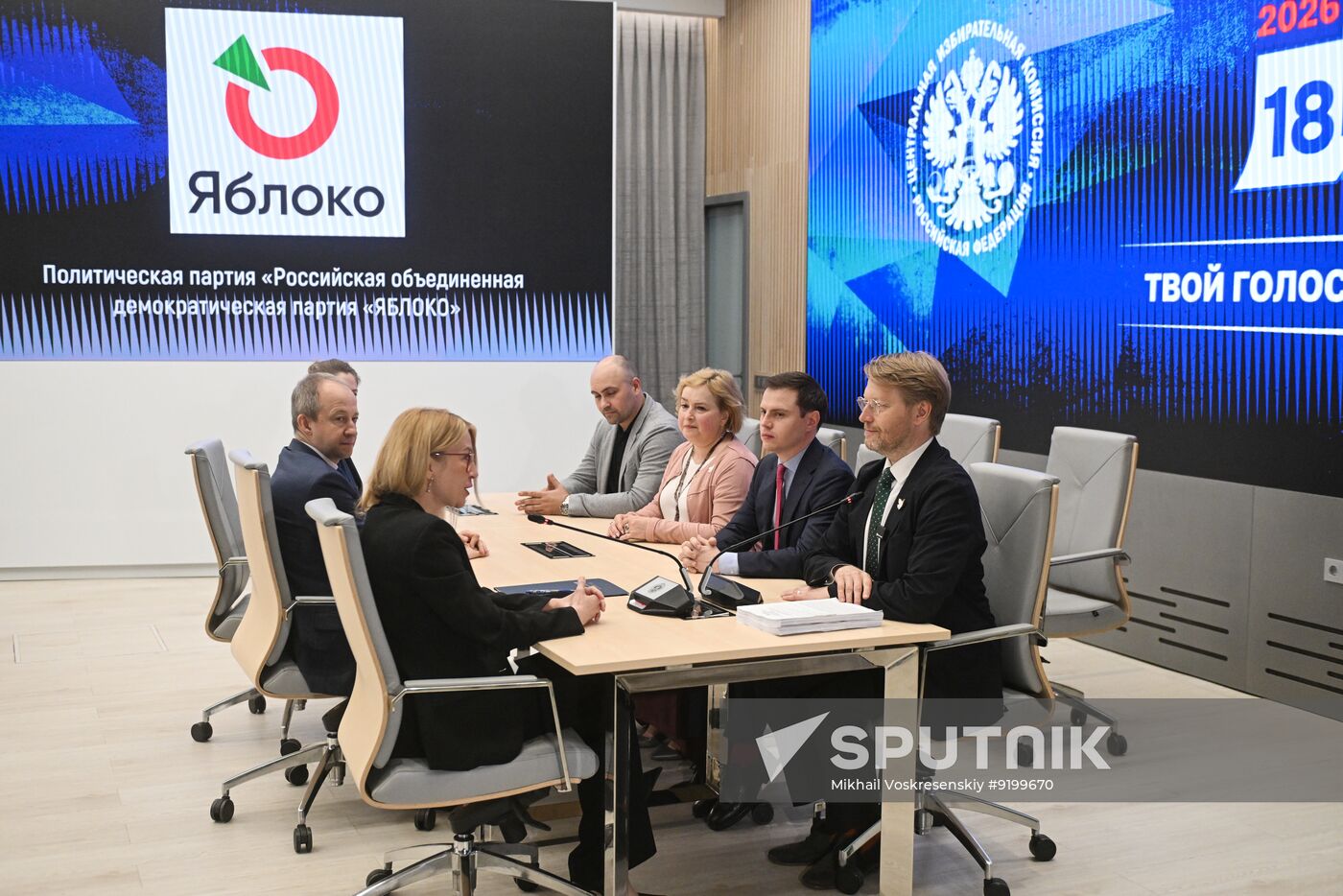 Russia Parliamentary Election Campaign Yabloko Party