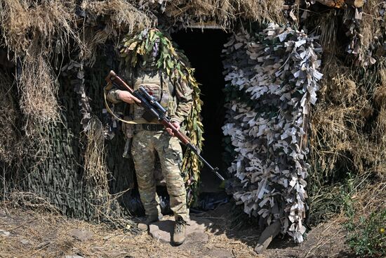 Russia Ukraine Military Operation Snipers Training