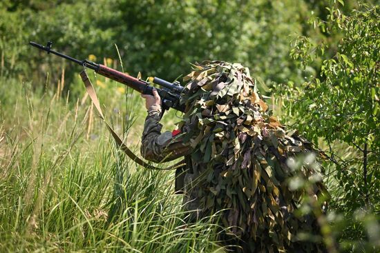 Russia Ukraine Military Operation Snipers Training